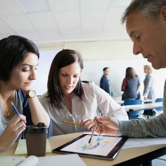 Eğitim Yönetim Sistemleri - Yetişkin eğitim programları